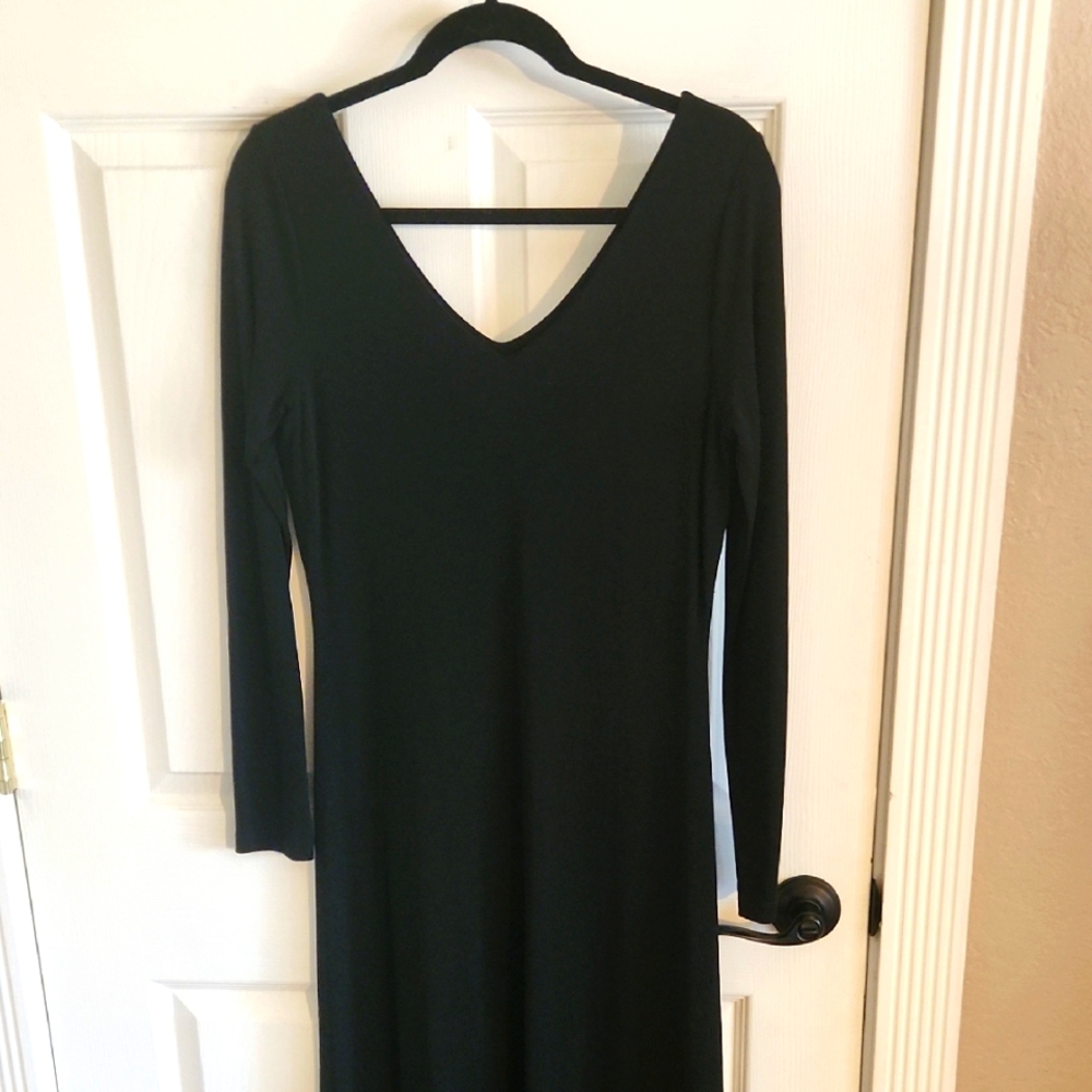 Ralph Lauren Black Sheath Long Sleeve V-Neck Dress